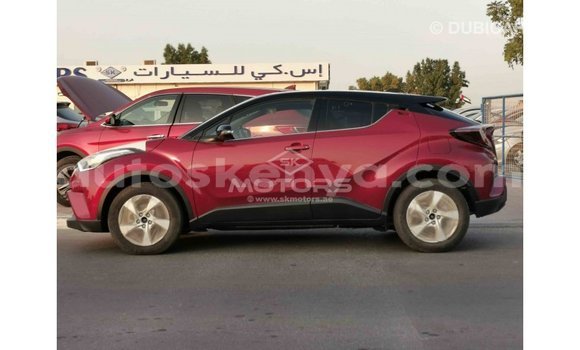 Nunua Imported Toyota C-HR Nyekundu Gari ndani ya Import - Dubai nchini Kati Kenya Nunua Imported Toyota C-HR Nyekundu Gari ndani ya Import - Dubai nchini Kati Kenya