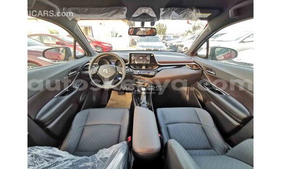 Nunua Imported Toyota C-HR Nyekundu Gari ndani ya Import - Dubai nchini Kati Kenya Nunua Imported Toyota C-HR Nyekundu Gari ndani ya Import - Dubai nchini Kati Kenya