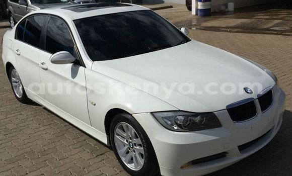 Oofamaa BMW 3–Series White Makiinaa iti Nairobi keessatti Nairobi keessatti Oofamaa BMW 3–Series White Makiinaa iti Nairobi keessatti Nairobi keessatti