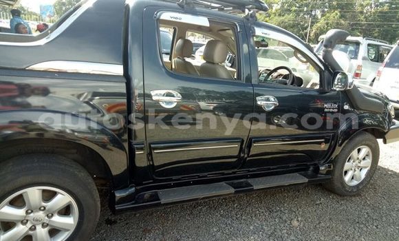 Oofamaa Toyota Hilux Black Makiinaa iti Nairobi keessatti Nairobi keessatti Oofamaa Toyota Hilux Black Makiinaa iti Nairobi keessatti Nairobi keessatti