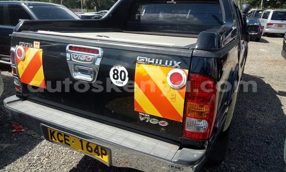 Oofamaa Toyota Hilux Black Makiinaa iti Nairobi keessatti Nairobi keessatti Oofamaa Toyota Hilux Black Makiinaa iti Nairobi keessatti Nairobi keessatti