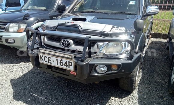 Oofamaa Toyota Hilux Black Makiinaa iti Nairobi keessatti Nairobi keessatti Oofamaa Toyota Hilux Black Makiinaa iti Nairobi keessatti Nairobi keessatti