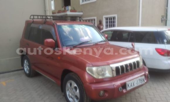 Oofamaa Mitsubishi Pajero Red Makiinaa iti Nairobi keessatti Nairobi keessatti Oofamaa Mitsubishi Pajero Red Makiinaa iti Nairobi keessatti Nairobi keessatti