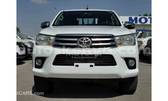 Buy Import Toyota Hilux White Car in Import - Dubai in Central Kenya Buy Import Toyota Hilux White Car in Import - Dubai in Central Kenya