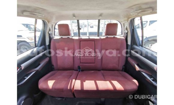 Buy Import Toyota Hilux White Car in Import - Dubai in Central Kenya Buy Import Toyota Hilux White Car in Import - Dubai in Central Kenya