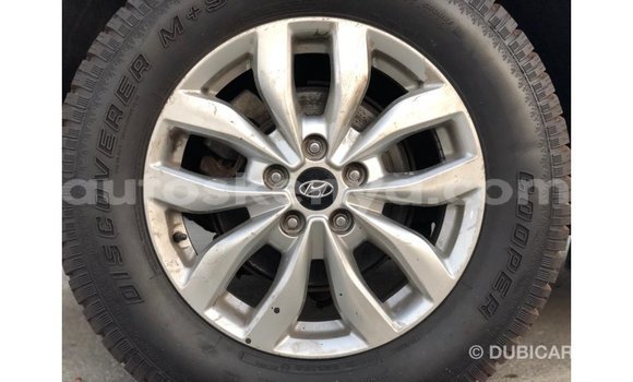 Buy Import Hyundai Santa Fe Other Car in Import - Dubai in Central Kenya Buy Import Hyundai Santa Fe Other Car in Import - Dubai in Central Kenya
