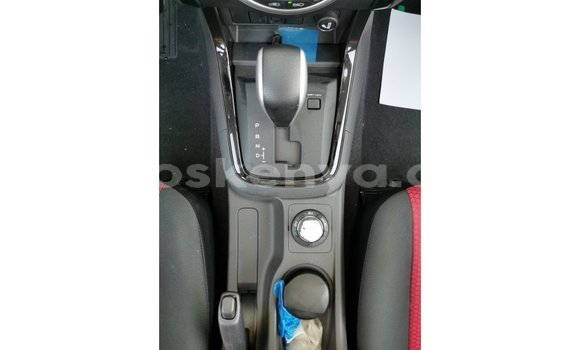 Imported Isuzu Bighorn White Netiree iti Import - Dubai keessatti Central Kenya keessatti Imported Isuzu Bighorn White Netiree iti Import - Dubai keessatti Central Kenya keessatti