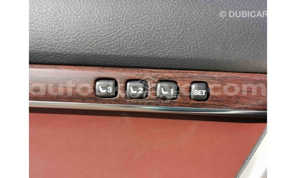 Buy Import Toyota Land Cruiser Black Car in Import - Dubai in Central Kenya Buy Import Toyota Land Cruiser Black Car in Import - Dubai in Central Kenya