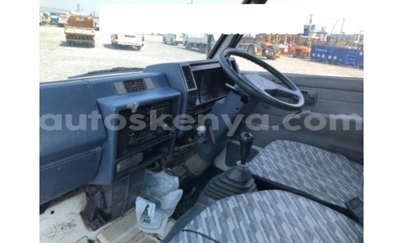 Buy Import Isuzu Elf White Truck in Import - Dubai in Central Kenya Buy Import Isuzu Elf White Truck in Import - Dubai in Central Kenya