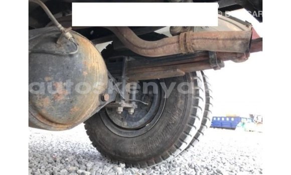 Buy Import Isuzu Elf White Truck in Import - Dubai in Central Kenya Buy Import Isuzu Elf White Truck in Import - Dubai in Central Kenya