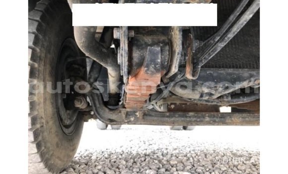 Buy Import Isuzu Elf White Truck in Import - Dubai in Central Kenya Buy Import Isuzu Elf White Truck in Import - Dubai in Central Kenya