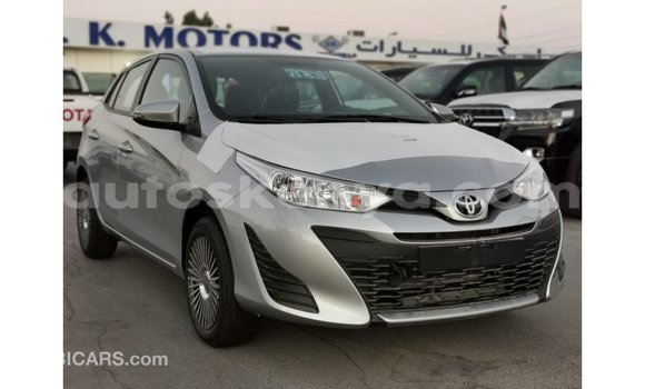 Nunua Imported Toyota Yaris Nyingine Gari ndani ya Import - Dubai nchini Kati Kenya Nunua Imported Toyota Yaris Nyingine Gari ndani ya Import - Dubai nchini Kati Kenya