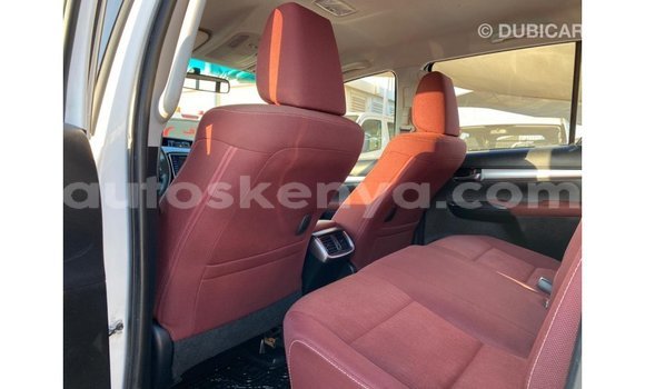Buy Import Toyota Hilux White Car in Import - Dubai in Central Kenya Buy Import Toyota Hilux White Car in Import - Dubai in Central Kenya