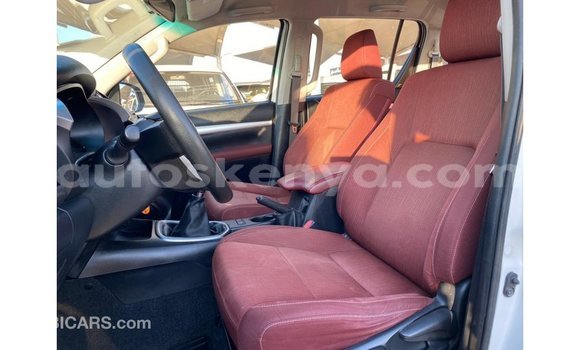 Buy Import Toyota Hilux White Car in Import - Dubai in Central Kenya Buy Import Toyota Hilux White Car in Import - Dubai in Central Kenya