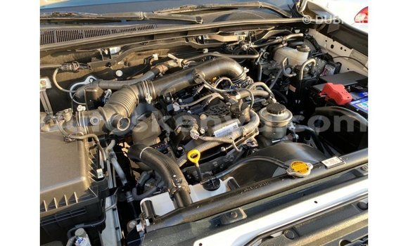 Buy Import Toyota Hilux White Car in Import - Dubai in Central Kenya Buy Import Toyota Hilux White Car in Import - Dubai in Central Kenya