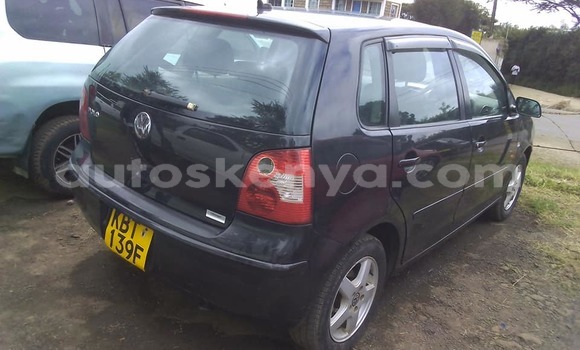 Oofamaa Volkswagen Polo Blue Makiinaa iti Nairobi keessatti Nairobi keessatti