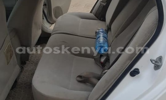 Nunua Ilio tumika Toyota Fielder Nyeupe Gari ndani ya Nairobi nchini Nairobi Nunua Ilio tumika Toyota Fielder Nyeupe Gari ndani ya Nairobi nchini Nairobi