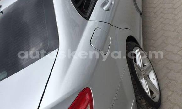 Nunua Ilio tumika Mercedes‒Benz C–Class Fedha Gari ndani ya Nairobi nchini Nairobi Nunua Ilio tumika Mercedes‒Benz C–Class Fedha Gari ndani ya Nairobi nchini Nairobi