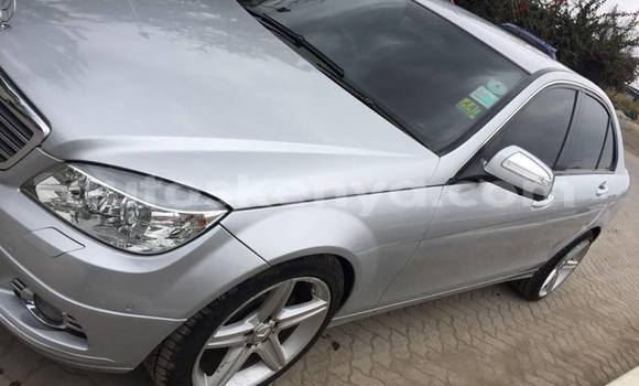 Nunua Ilio tumika Mercedes‒Benz C–Class Fedha Gari ndani ya Nairobi nchini Nairobi Nunua Ilio tumika Mercedes‒Benz C–Class Fedha Gari ndani ya Nairobi nchini Nairobi