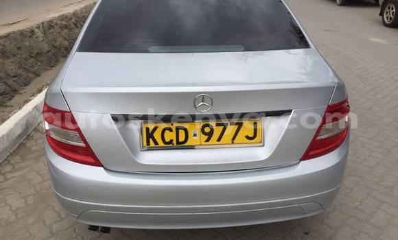 Nunua Ilio tumika Mercedes‒Benz C–Class Fedha Gari ndani ya Nairobi nchini Nairobi Nunua Ilio tumika Mercedes‒Benz C–Class Fedha Gari ndani ya Nairobi nchini Nairobi