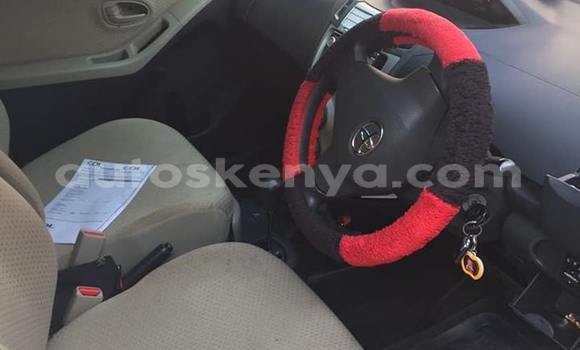 Nunua Ilio tumika Toyota Vitz Beige Gari ndani ya Nairobi nchini Nairobi Nunua Ilio tumika Toyota Vitz Beige Gari ndani ya Nairobi nchini Nairobi