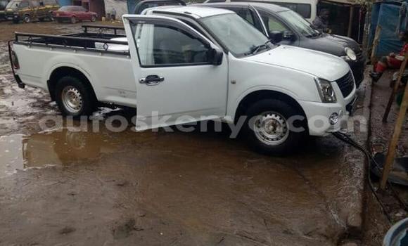 Nunua Ilio tumika Isuzu D–MAX Nyeupe Gari ndani ya Nairobi nchini Nairobi Nunua Ilio tumika Isuzu D–MAX Nyeupe Gari ndani ya Nairobi nchini Nairobi