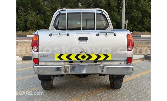 Buy Import Mitsubishi L200 Other Car in Import - Dubai in Central Kenya Buy Import Mitsubishi L200 Other Car in Import - Dubai in Central Kenya
