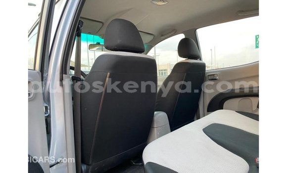 Buy Import Mitsubishi L200 Other Car in Import - Dubai in Central Kenya Buy Import Mitsubishi L200 Other Car in Import - Dubai in Central Kenya