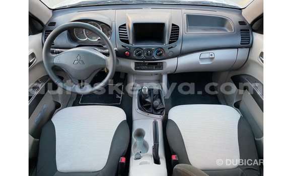 Buy Import Mitsubishi L200 Other Car in Import - Dubai in Central Kenya Buy Import Mitsubishi L200 Other Car in Import - Dubai in Central Kenya