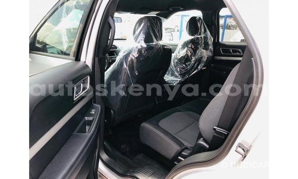 Buy Import Ford Explorer Green Car in Import - Dubai in Central Kenya Buy Import Ford Explorer Green Car in Import - Dubai in Central Kenya