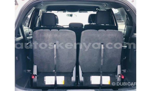 Buy Import Ford Explorer Green Car in Import - Dubai in Central Kenya Buy Import Ford Explorer Green Car in Import - Dubai in Central Kenya