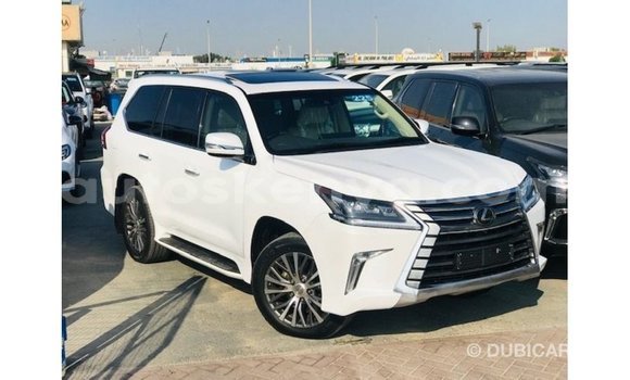 Nunua Imported Lexus LX Nyeupe Gari ndani ya Import - Dubai nchini Kati Kenya Nunua Imported Lexus LX Nyeupe Gari ndani ya Import - Dubai nchini Kati Kenya