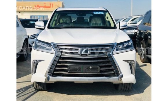Nunua Imported Lexus LX Nyeupe Gari ndani ya Import - Dubai nchini Kati Kenya Nunua Imported Lexus LX Nyeupe Gari ndani ya Import - Dubai nchini Kati Kenya