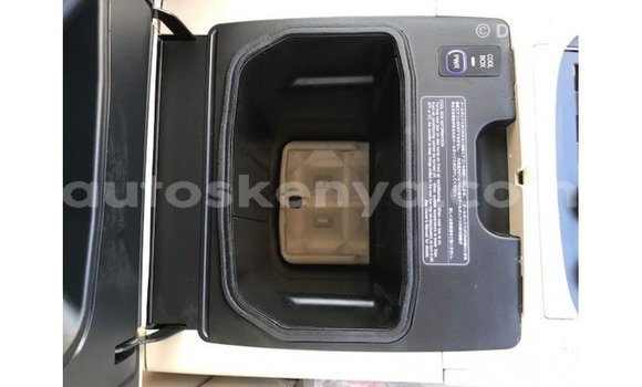 Nunua Imported Lexus LX Nyeupe Gari ndani ya Import - Dubai nchini Kati Kenya Nunua Imported Lexus LX Nyeupe Gari ndani ya Import - Dubai nchini Kati Kenya
