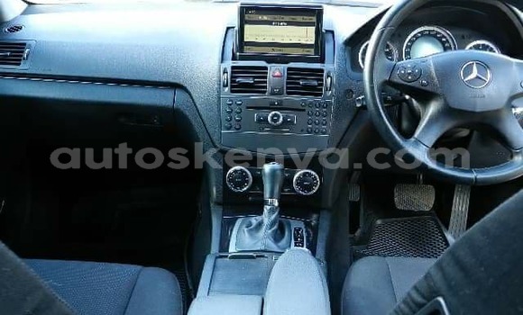 Nunua Ilio tumika MercedesâBenz CâClass Nyeupe Gari ndani ya Nairobi nchini Nairobi Nunua Ilio tumika MercedesâBenz CâClass Nyeupe Gari ndani ya Nairobi nchini Nairobi