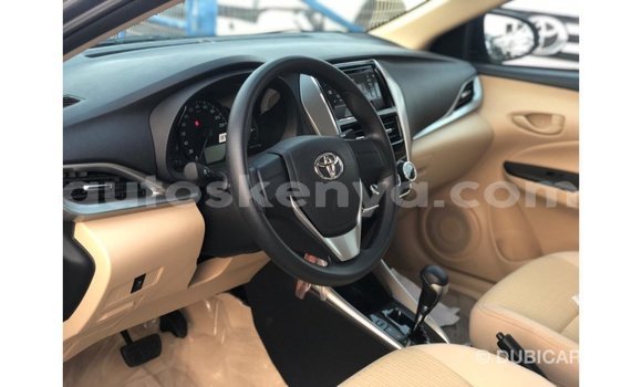 Nunua Imported Toyota DA Brown Lori ndani ya Import - Dubai nchini Kati Kenya Nunua Imported Toyota DA Brown Lori ndani ya Import - Dubai nchini Kati Kenya