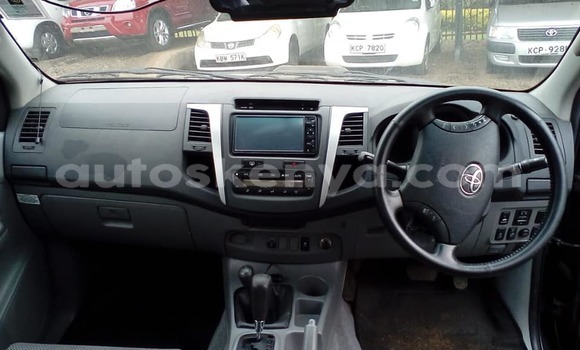 Oofamaa Toyota Hilux Black Makiinaa iti Nairobi keessatti Nairobi keessatti Oofamaa Toyota Hilux Black Makiinaa iti Nairobi keessatti Nairobi keessatti