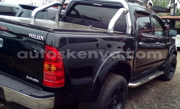 Oofamaa Toyota Hilux Black Makiinaa iti Nairobi keessatti Nairobi keessatti Oofamaa Toyota Hilux Black Makiinaa iti Nairobi keessatti Nairobi keessatti