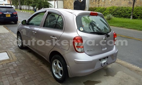 Oofamaa Nissan March Silver Makiinaa iti Nairobi keessatti Nairobi keessatti Oofamaa Nissan March Silver Makiinaa iti Nairobi keessatti Nairobi keessatti