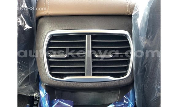 Buy Import Hyundai Santa Fe White Car in Import - Dubai in Central Kenya Buy Import Hyundai Santa Fe White Car in Import - Dubai in Central Kenya