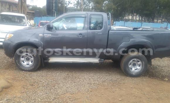 Oofamaa Toyota Hilux Black Makiinaa iti Nairobi keessatti Nairobi keessatti Oofamaa Toyota Hilux Black Makiinaa iti Nairobi keessatti Nairobi keessatti