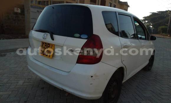 Oofamaa Honda Fit White Makiinaa iti Nairobi keessatti Nairobi keessatti Oofamaa Honda Fit White Makiinaa iti Nairobi keessatti Nairobi keessatti