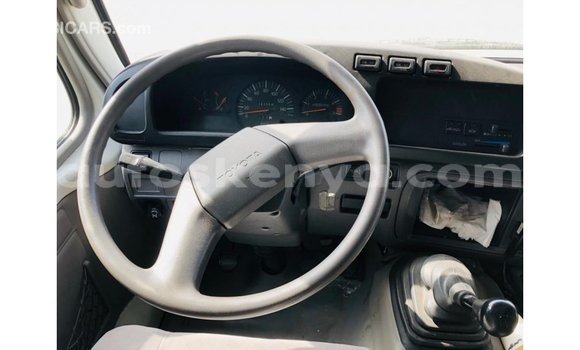 Nunua Imported Toyota Coaster Nyeupe Gari ndani ya Import - Dubai nchini Kati Kenya Nunua Imported Toyota Coaster Nyeupe Gari ndani ya Import - Dubai nchini Kati Kenya