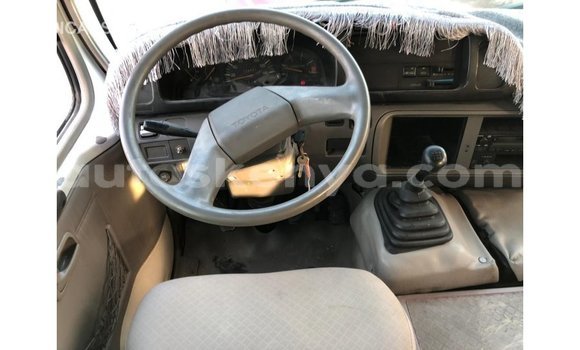 Buy Import Toyota Coaster White Car in Import - Dubai in Central Kenya Buy Import Toyota Coaster White Car in Import - Dubai in Central Kenya