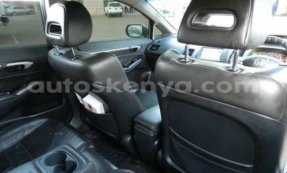 Oofamaa Honda Civic Silver Makiinaa iti Nairobi keessatti Nairobi keessatti Oofamaa Honda Civic Silver Makiinaa iti Nairobi keessatti Nairobi keessatti