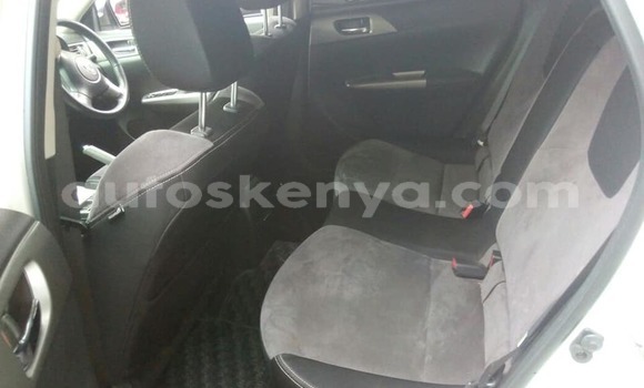 Nunua Ilio tumika Subaru Impreza Nyeupe Gari ndani ya Nairobi nchini Nairobi Nunua Ilio tumika Subaru Impreza Nyeupe Gari ndani ya Nairobi nchini Nairobi