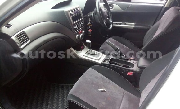 Nunua Ilio tumika Subaru Impreza Nyeupe Gari ndani ya Nairobi nchini Nairobi Nunua Ilio tumika Subaru Impreza Nyeupe Gari ndani ya Nairobi nchini Nairobi