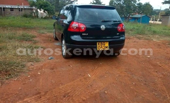 Oofamaa Volkswagen Golf Blue Makiinaa iti Nairobi keessatti Nairobi keessatti
