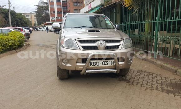 Buy Used Toyota Hilux Brown Car in Nairobi in Nairobi Buy Used Toyota Hilux Brown Car in Nairobi in Nairobi