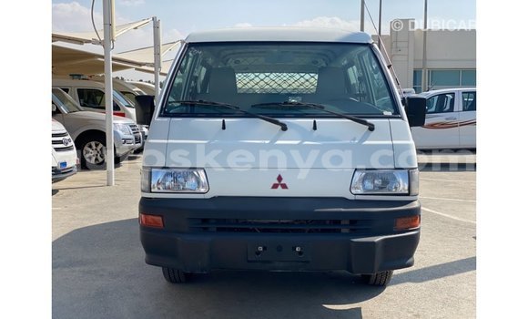Imported Mitsubishi L300 White Makiinaa iti Import - Dubai keessatti Central Kenya keessatti Imported Mitsubishi L300 White Makiinaa iti Import - Dubai keessatti Central Kenya keessatti